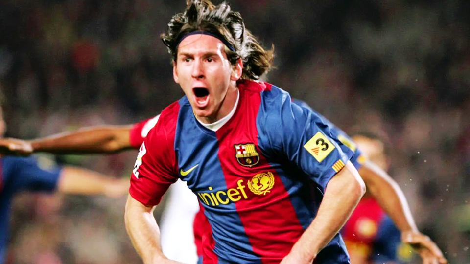 出色防守引发热议！，梅西在TL比赛中重要助攻赢得满堂喝彩(梅西挑战)星空体育APP下载