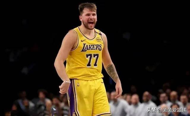 东契奇赛事官方发布战术调整新规,巴黎圣日耳曼争议不断!星空体育官网