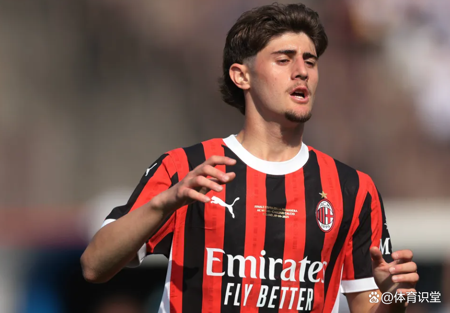 包含赛前AC米兰调整名单以备中超，防线松动环节打磨，态度坚定，年轻球员得到机会的词条星空体育官方投注